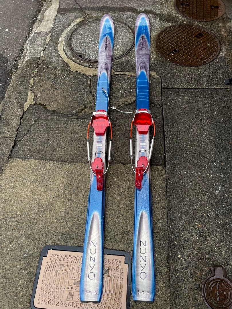  テレマークスキー板&ブーツ、共にケース付き