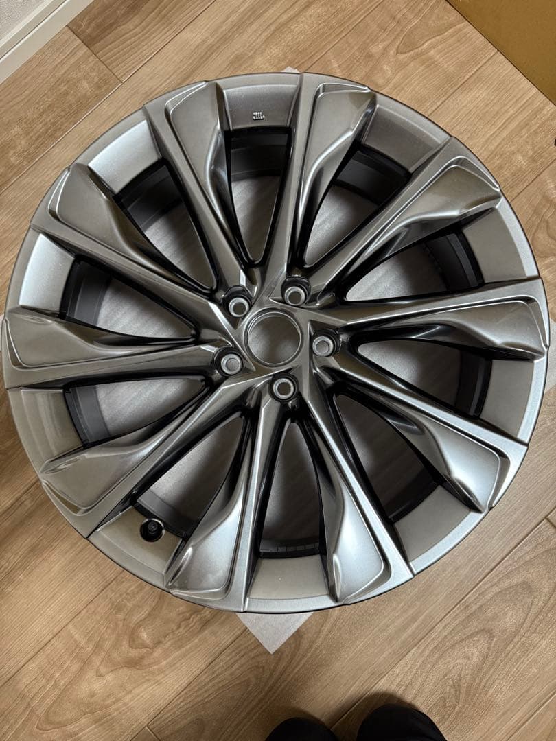 としあき【新車外し】クラウン クロスオーバーZ 純正ホイール4点セット