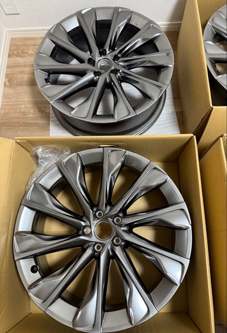 としあき【新車外し】クラウン クロスオーバーZ 純正ホイール4点セット