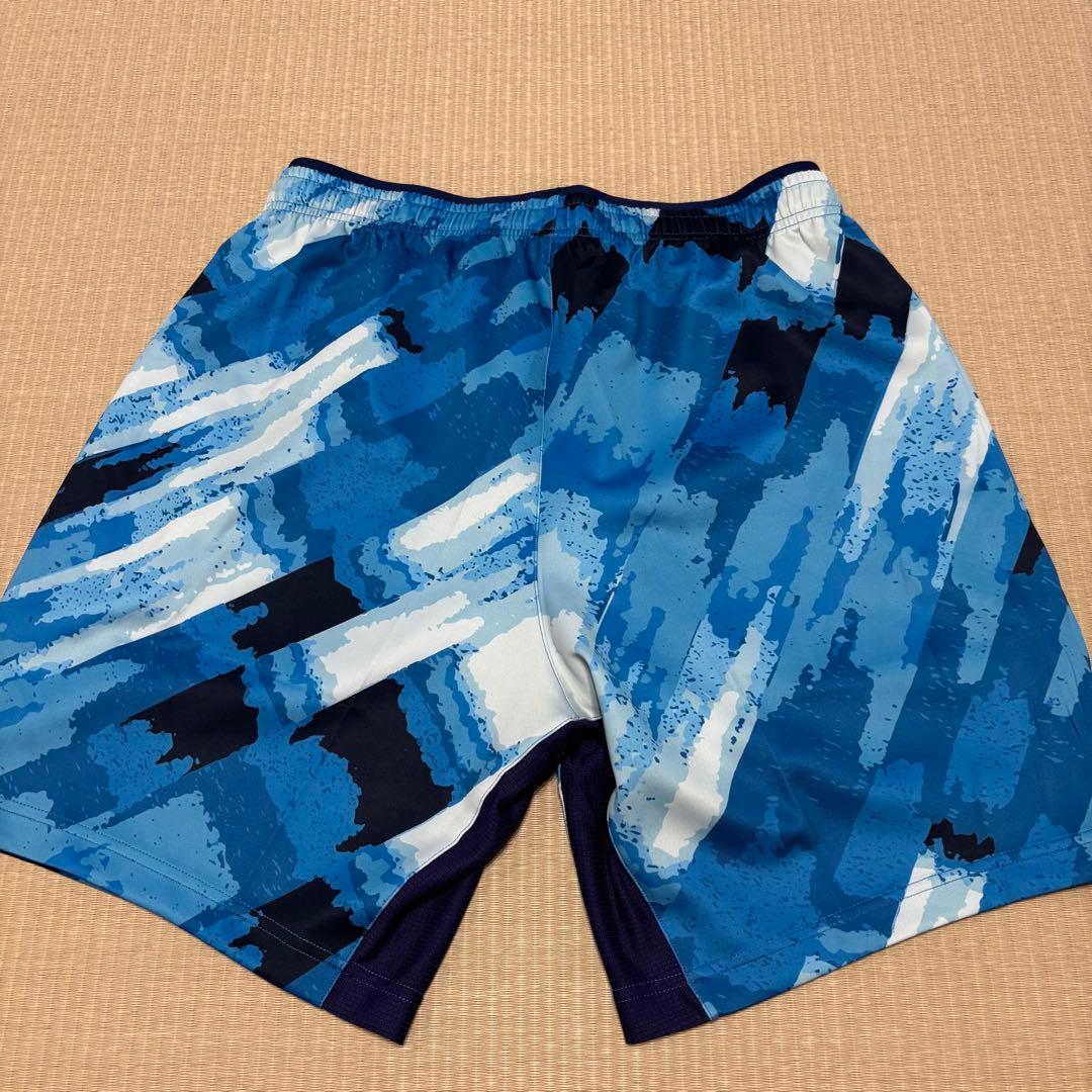 【美品】ハーフパンツ　Oサイズ　ヨネックス　テニス　バドミントン