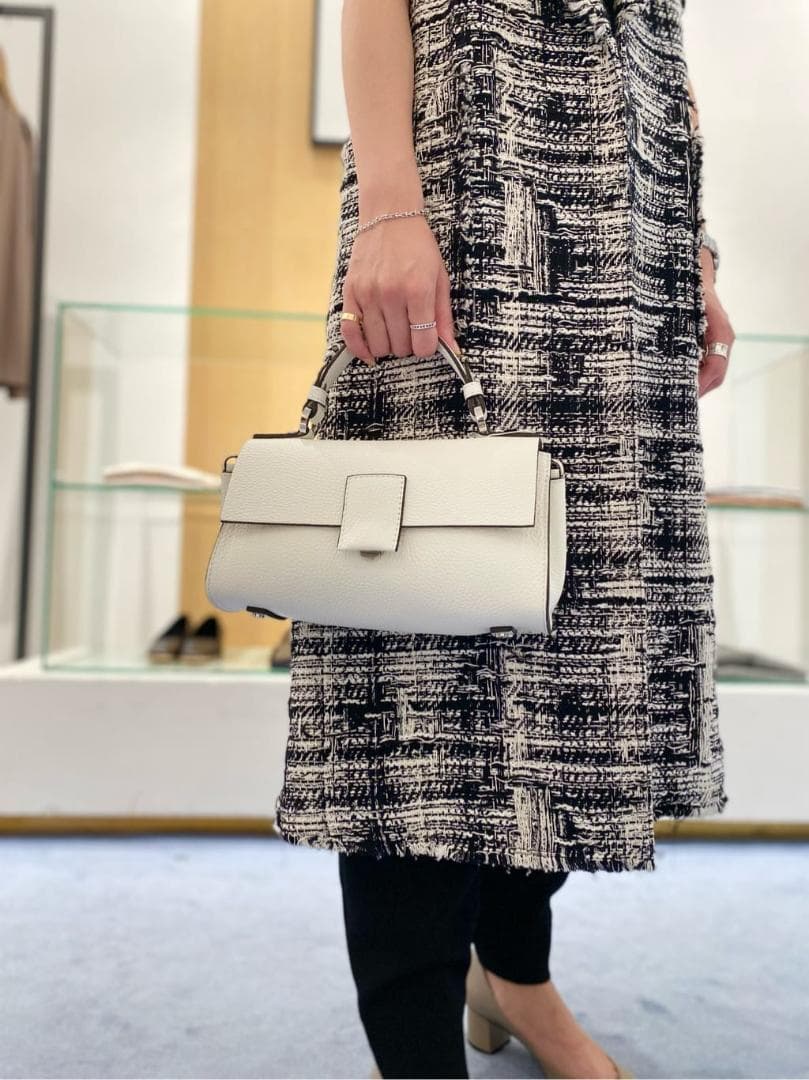 いつでも笑顔TOMORROWLAND モノワイルドツイード ロングジレ