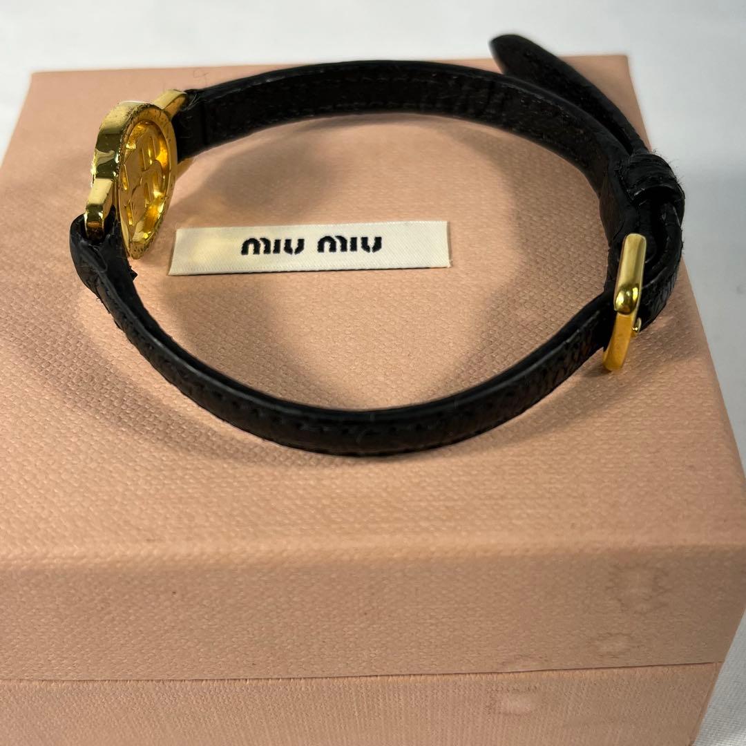 miu miuミュウミュウ　マドラスレザーブレスレット ブラック