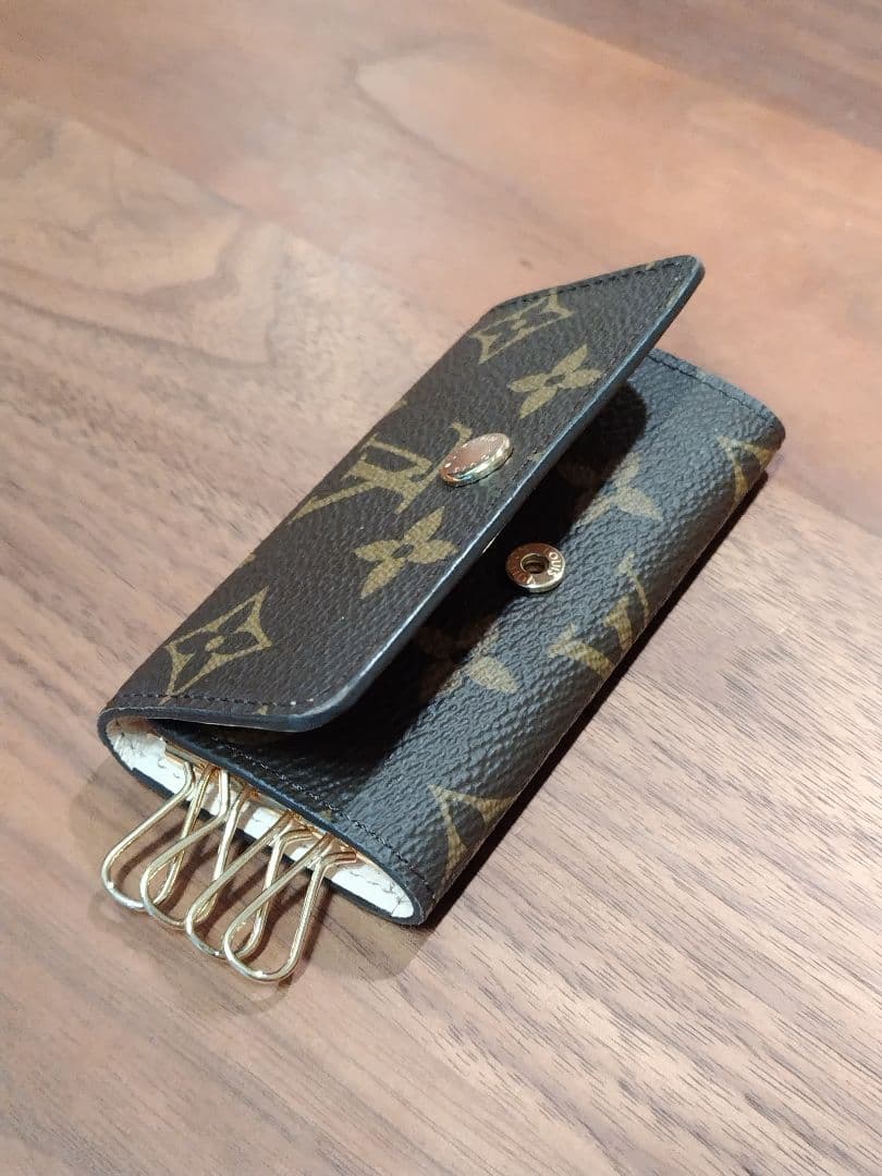 【大幅値下げしました】ルイヴィトン ミュルディクレ４ ４連キーケース モノグラム