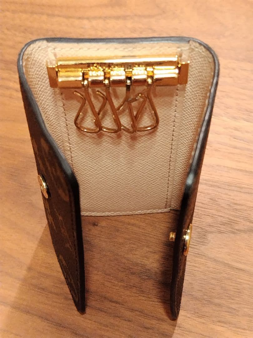 【大幅値下げしました】ルイヴィトン ミュルディクレ４ ４連キーケース モノグラム