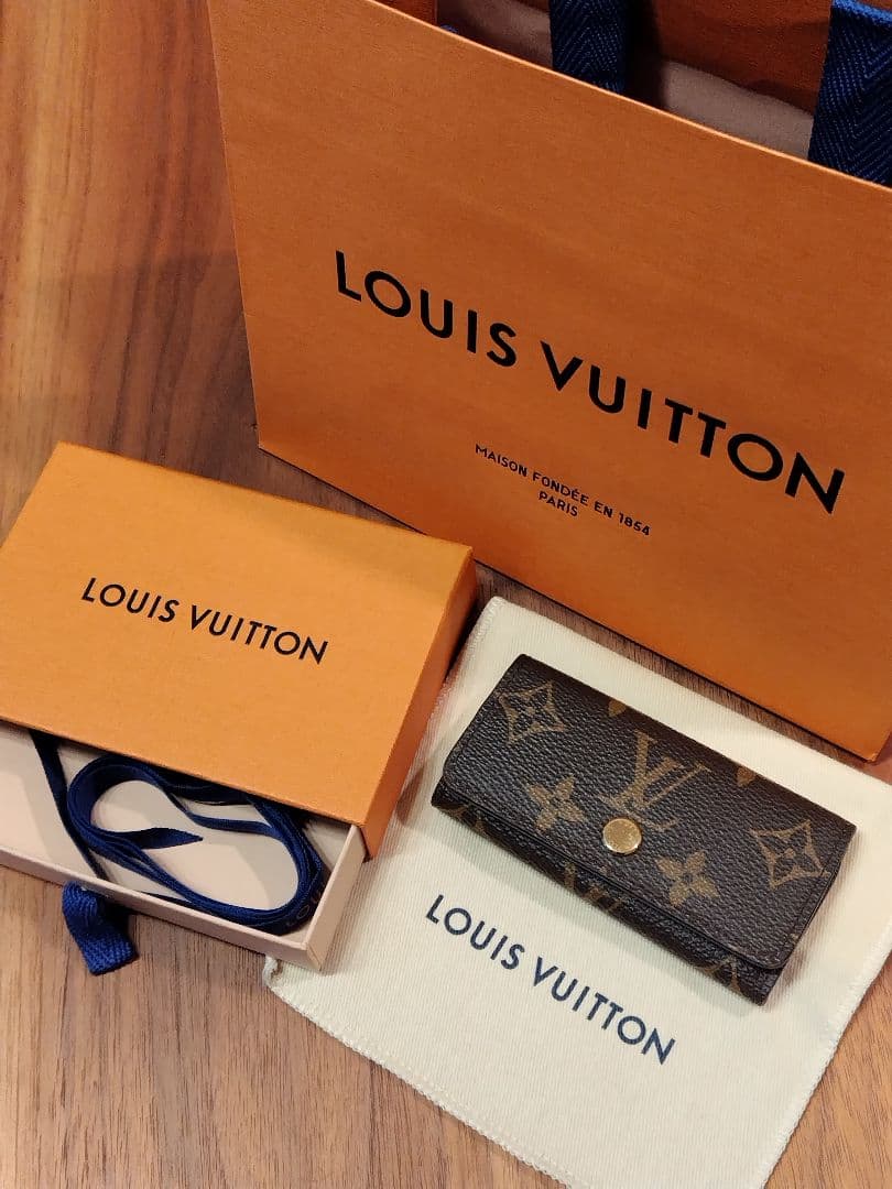 【大幅値下げしました】ルイヴィトン ミュルディクレ４ ４連キーケース モノグラム