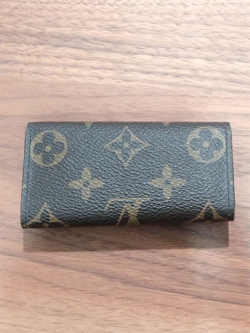 【大幅値下げしました】ルイヴィトン ミュルディクレ４ ４連キーケース モノグラム