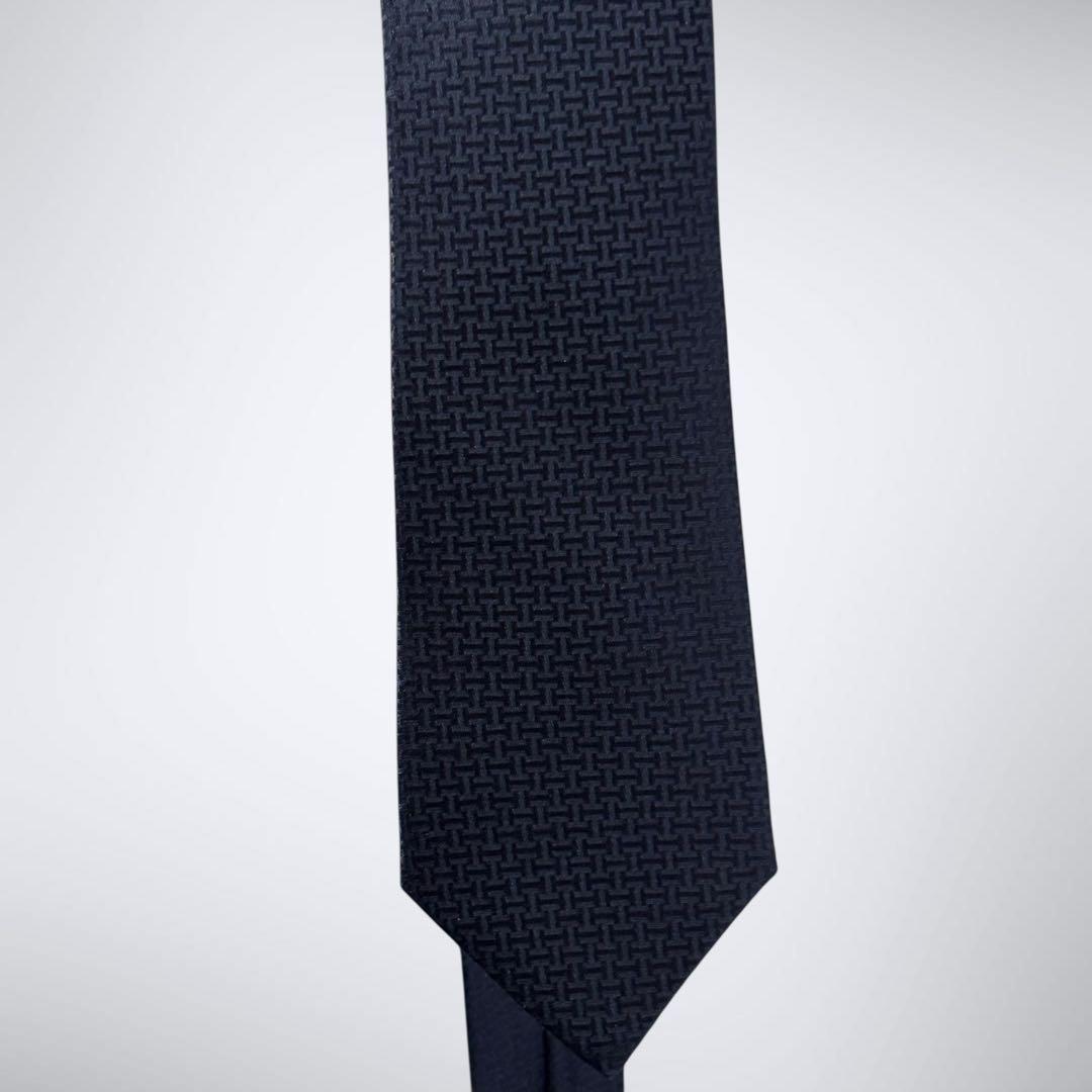 【定番人気】 HERMES エルメス ネクタイ ファソネ H柄 ネイビー シルク
