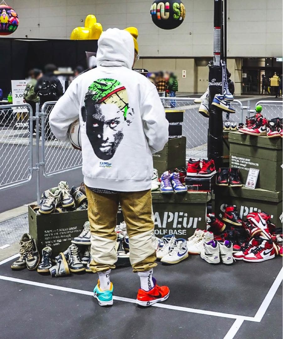 サプールキッズパーカー