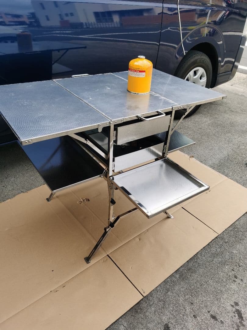 キャンプ　アウトドアー ステンレス製折畳テーブル