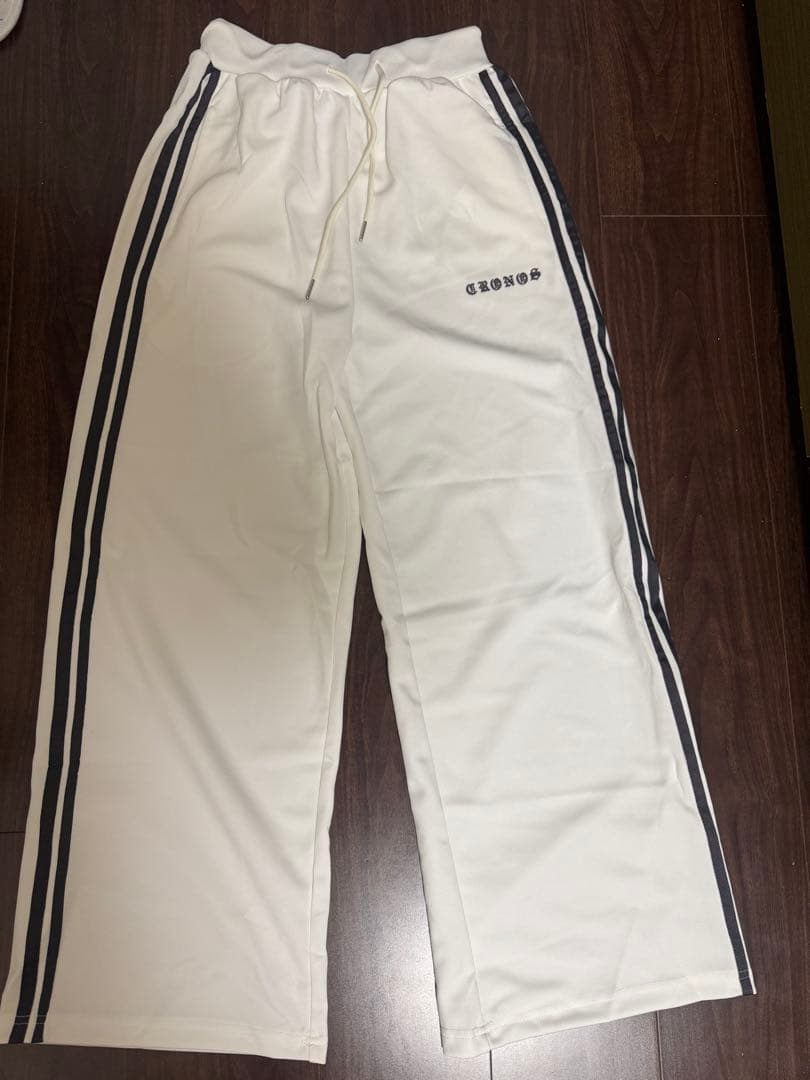 クロノス　ジャージ　ホワイト