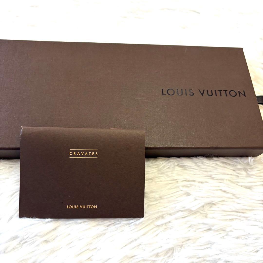 未使用級✨ルイヴィトン モノグラム ネクタイ ブラウン シルク 高級感 箱付き