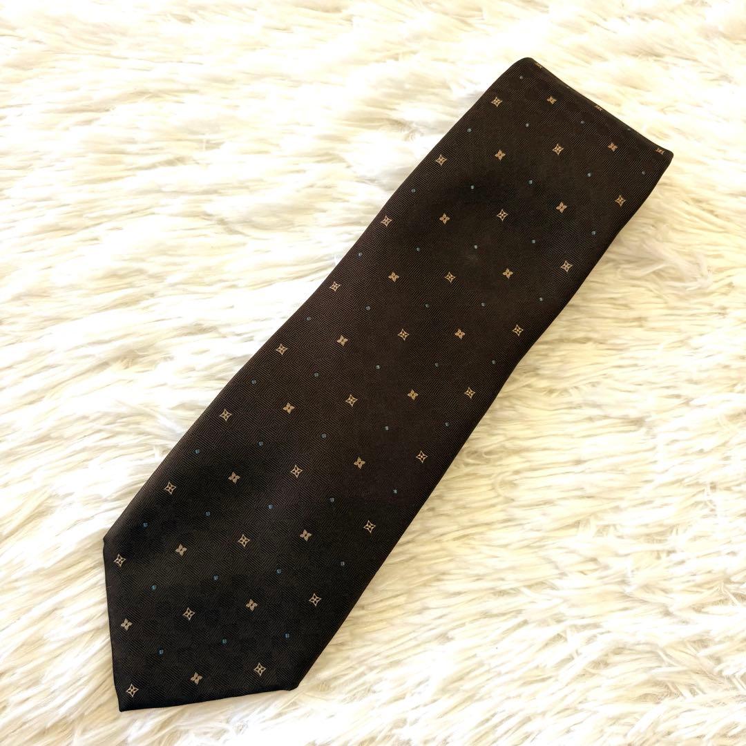 未使用級✨ルイヴィトン モノグラム ネクタイ ブラウン シルク 高級感 箱付き
