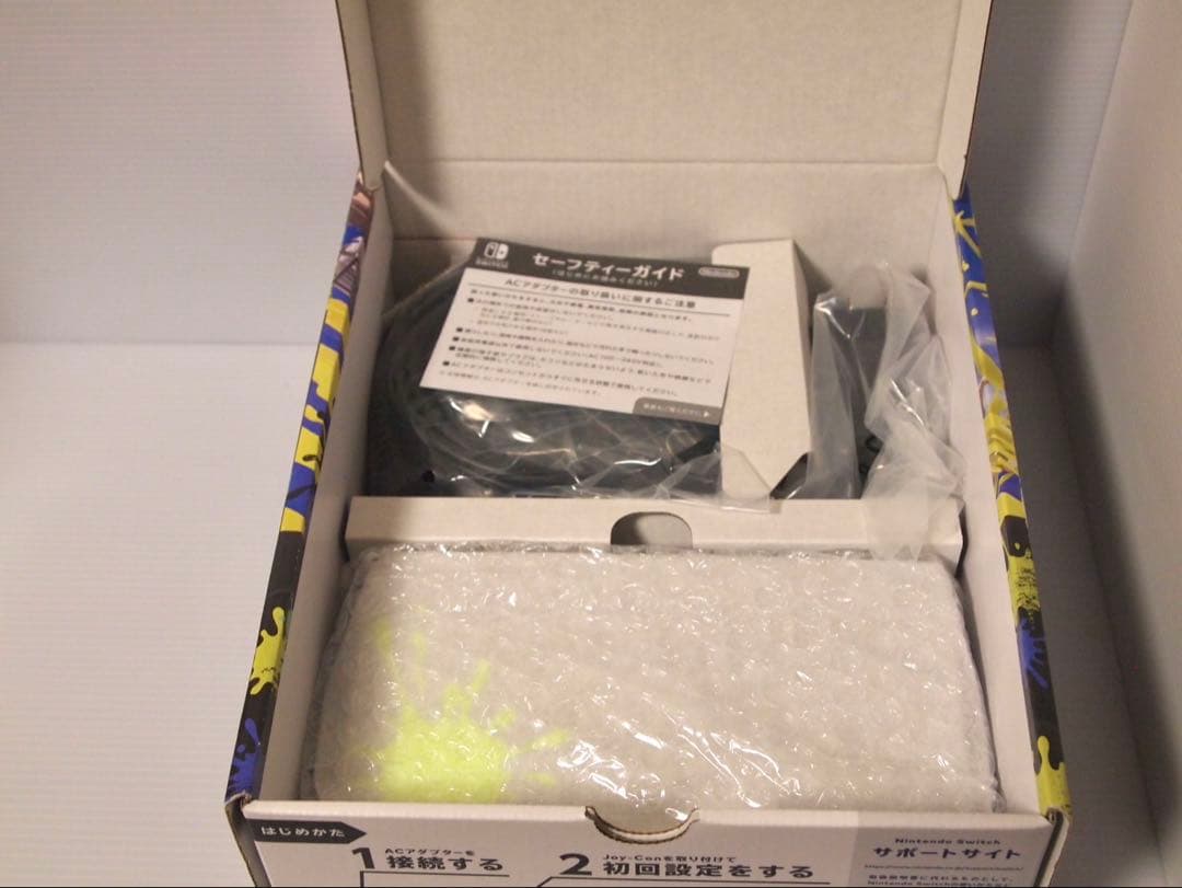 ほぼ新品！起動確認のみ！Nintendo Switch 有機ELスプラトゥーン3