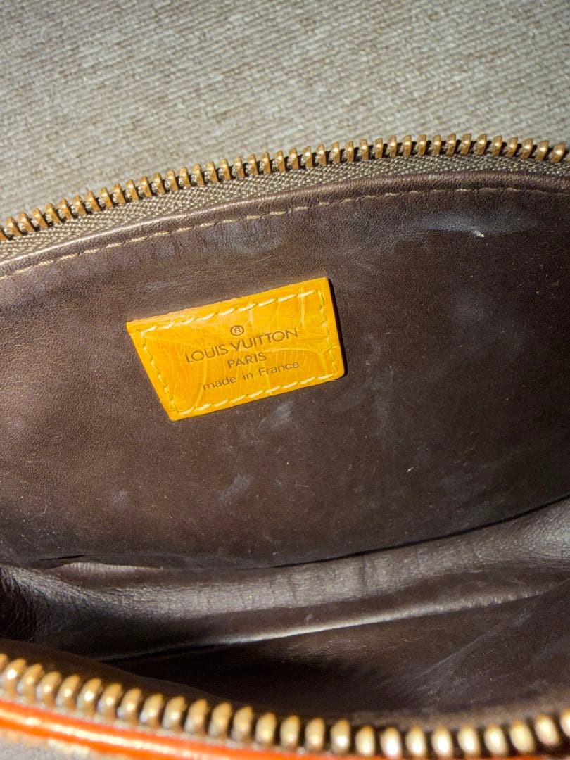 ルイヴィトン　ヴィンテージポシェットバッグ