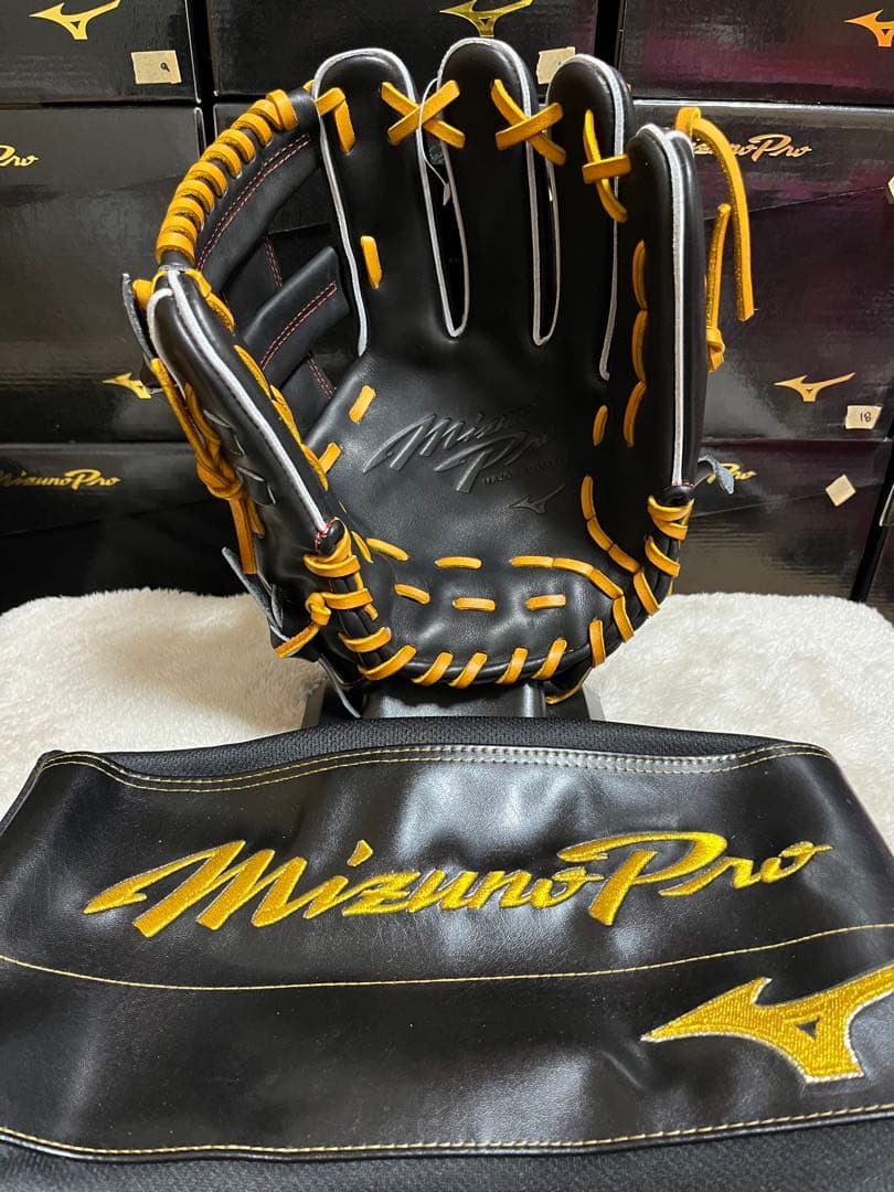 15【オリックス:紅林モデル】　ミズノプロ　硬式　野球　内野手用　グラブ