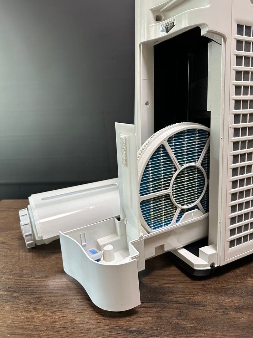 たむたろう SHARP 空気清浄機 KC-P50-W プラズマクラスター