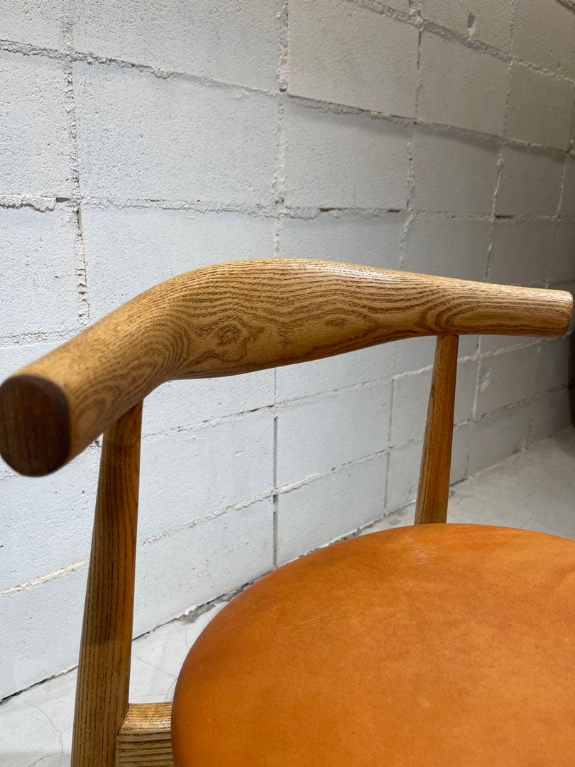天然木無垢材　エルボーチェア　ダイニングチェア　本革　北欧スタイル　リプロダクト