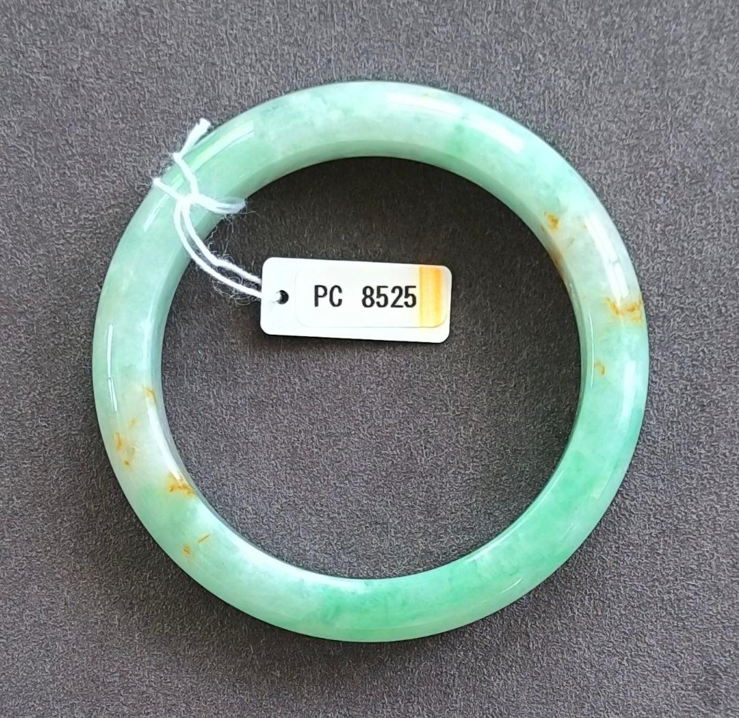 【売約済】【鑑別書付:冰种:完美】アイス本翡翠のバングル（内径55.5ミリ）
