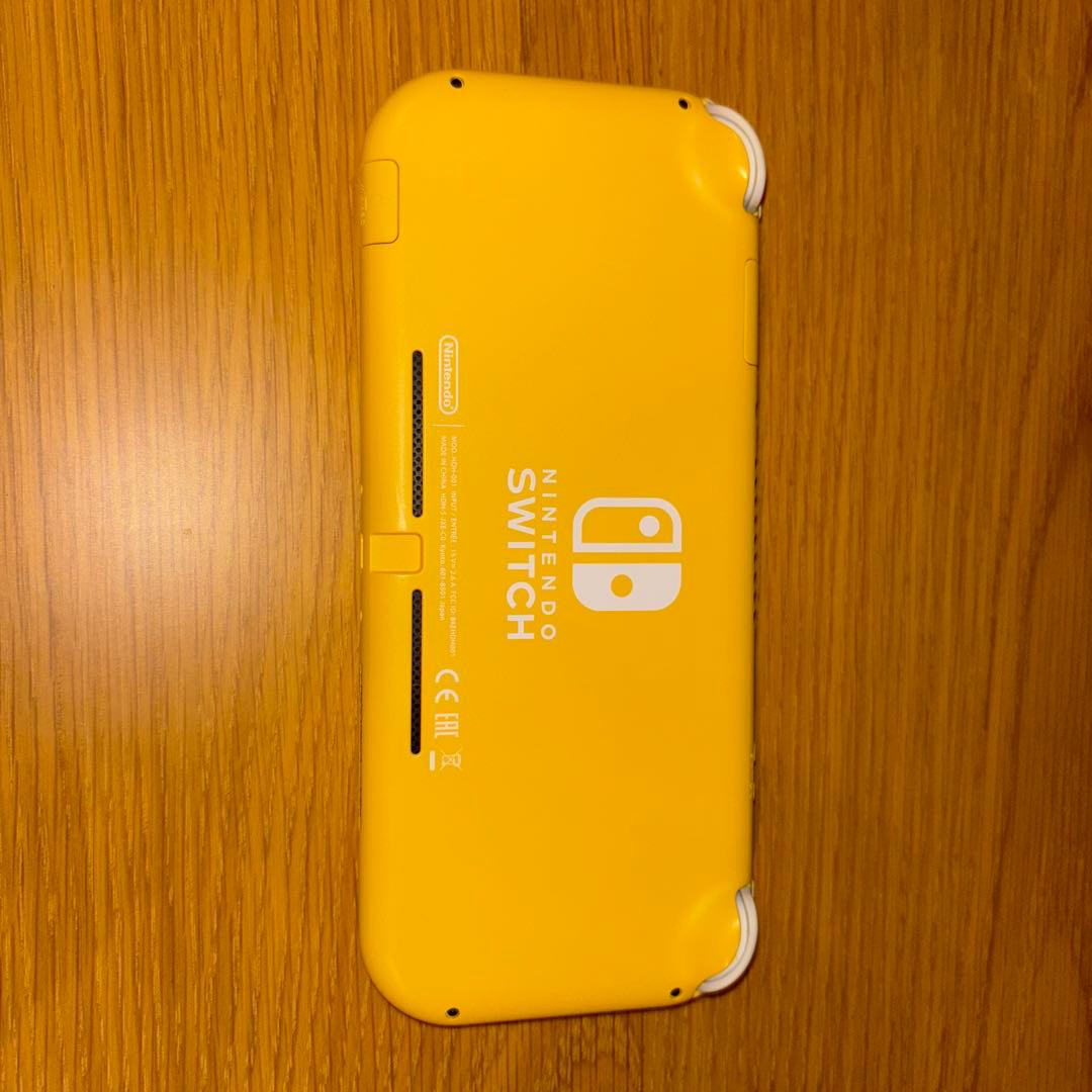 Nintendo Switch Light イエロー (初期化済み)