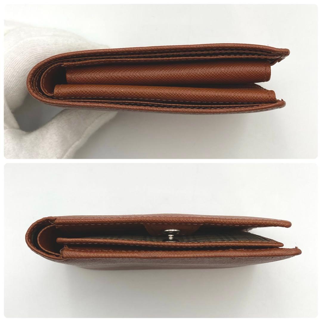 ☆キーウィ☆...✨BURBERRY 二つ折り財布 サフィアーノレザー 茶