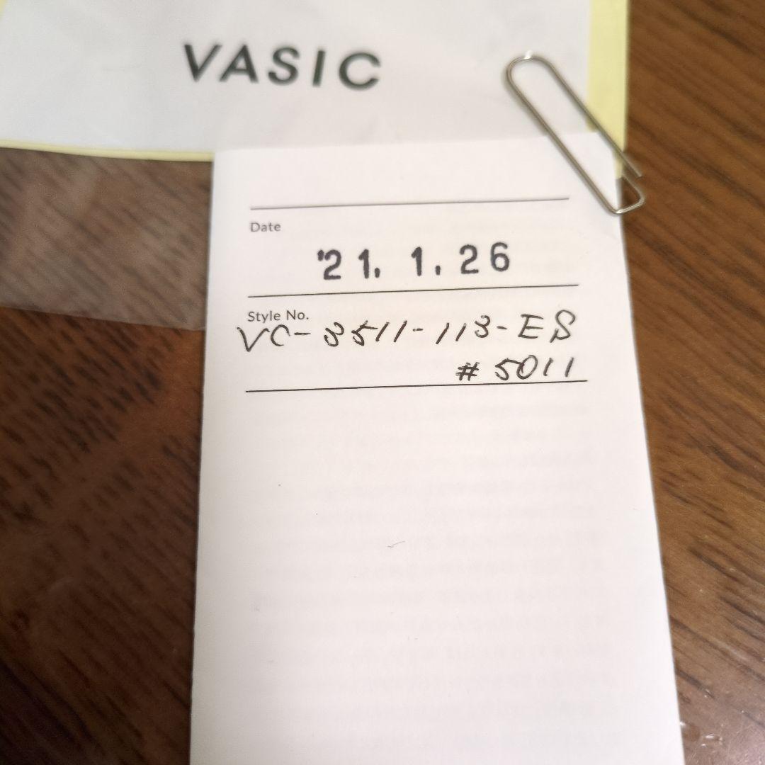 ヴァジック　　若草色ショルダーバック