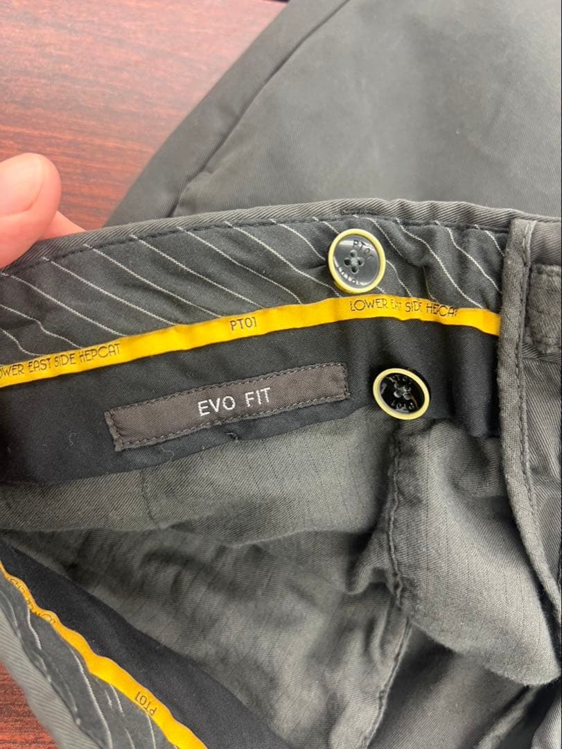 PT05 EVO FIT パンツ