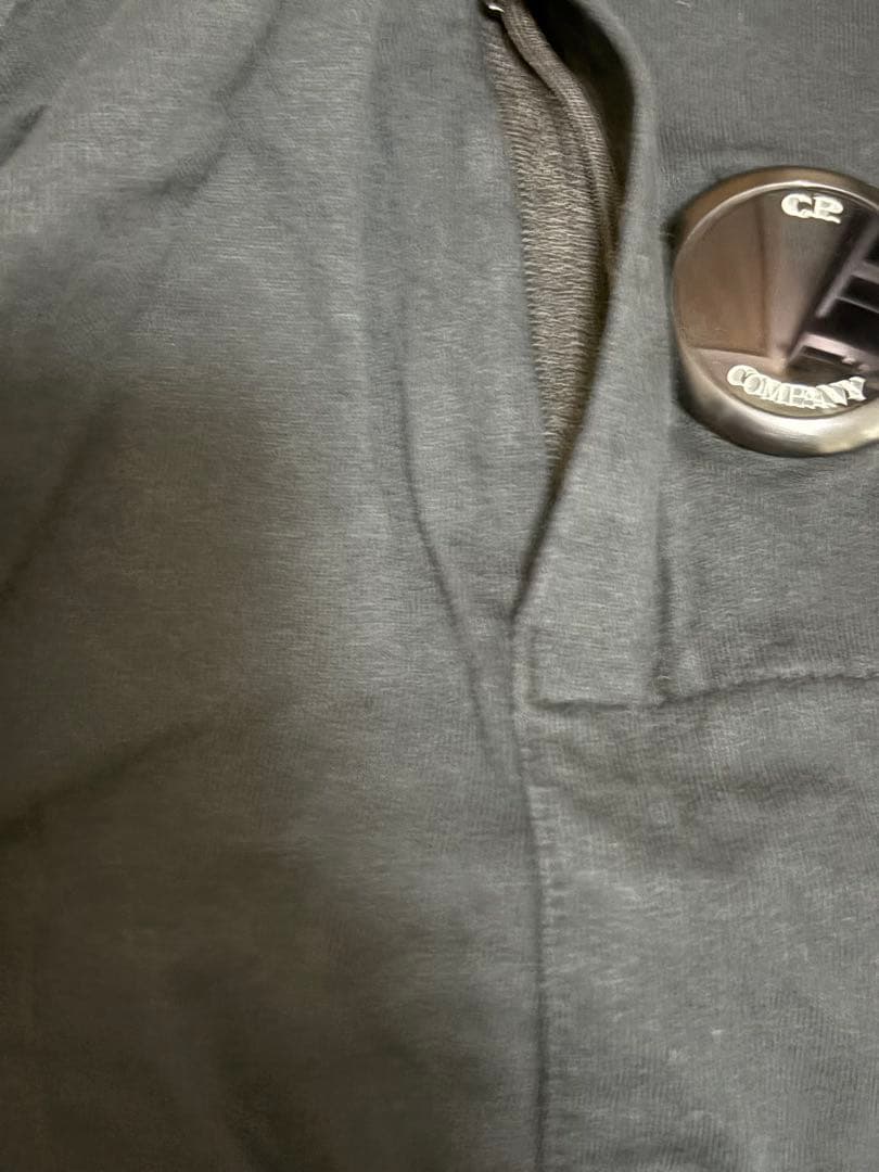 C.P.COMPANY カットソー レンズ付き　ブラック　Mサイズ