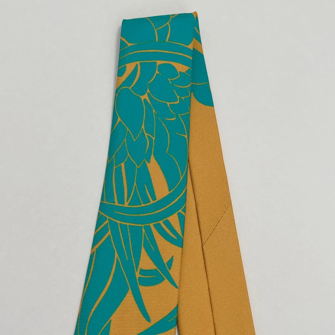 美品 プラダ ネクタイ シルク 花 フラワー アート柄 バイカラー イエロー