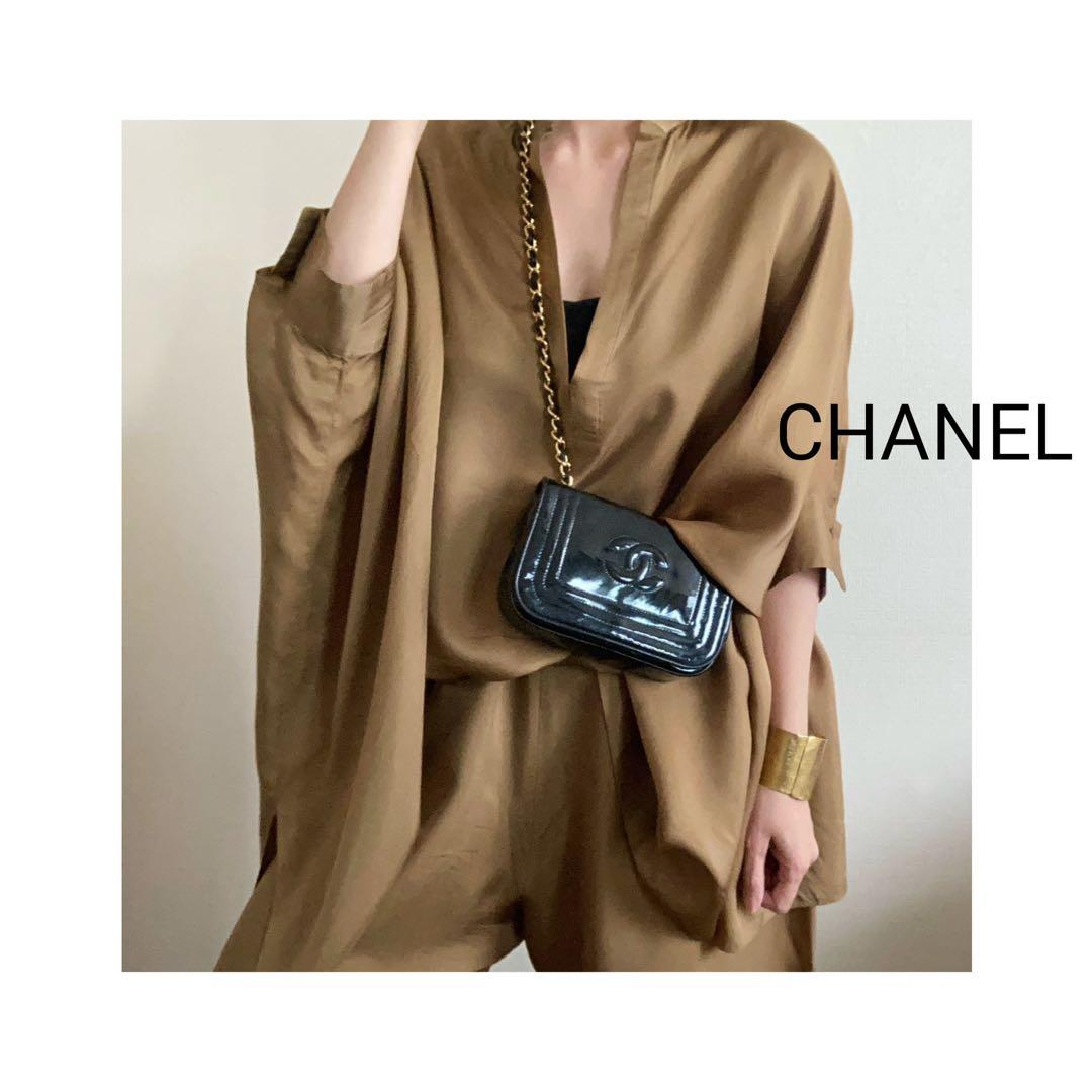 dubi♡dubi 様♡CHANEL パテント　デカココ　チェーンバッグ