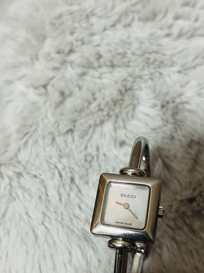 GUCCI 1900L ステンレススチール 腕時計