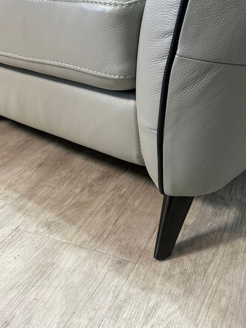 【東京都内23区配送無料】定価35万円　大塚家具　電動　ソファー　椅子　カウチ