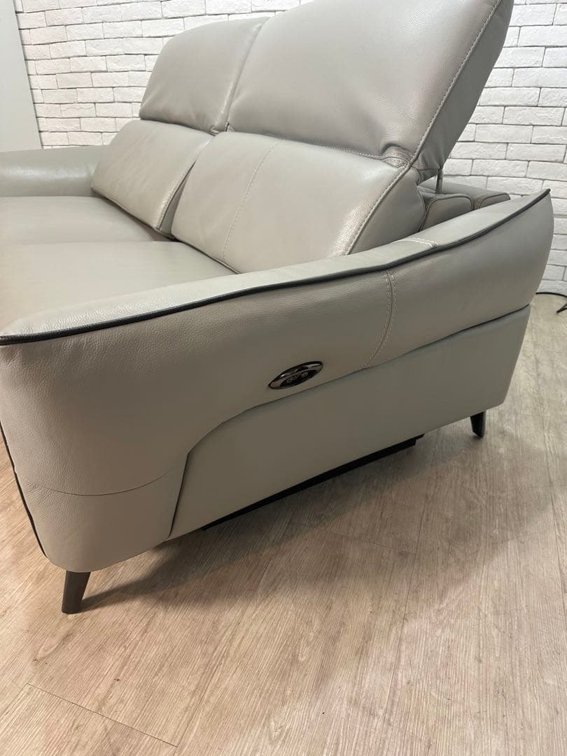 【東京都内23区配送無料】定価35万円　大塚家具　電動　ソファー　椅子　カウチ