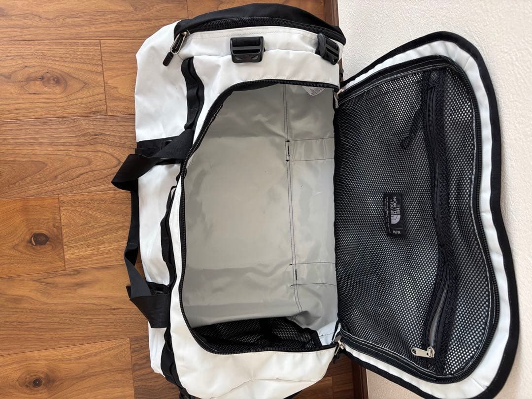 ノースフェイス　ダッフルバッグ　M