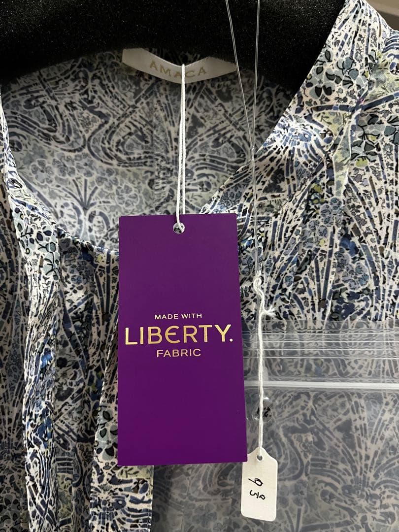 アマカ　LIBERTY 花柄長袖ワンピース 付属インナー付き　希望価格受付