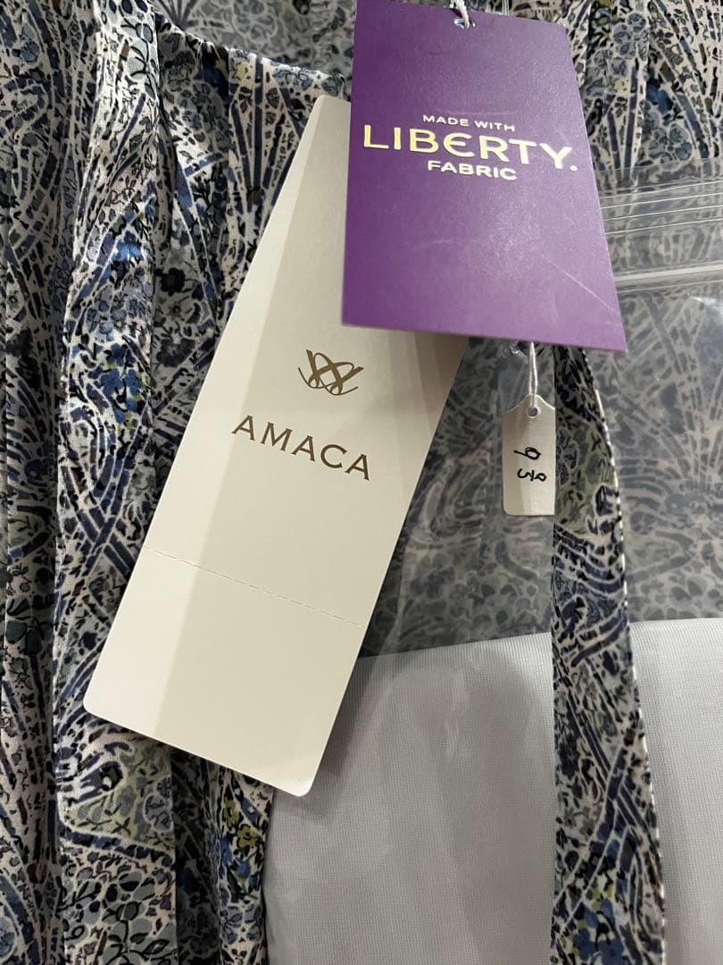 アマカ　LIBERTY 花柄長袖ワンピース 付属インナー付き　希望価格受付