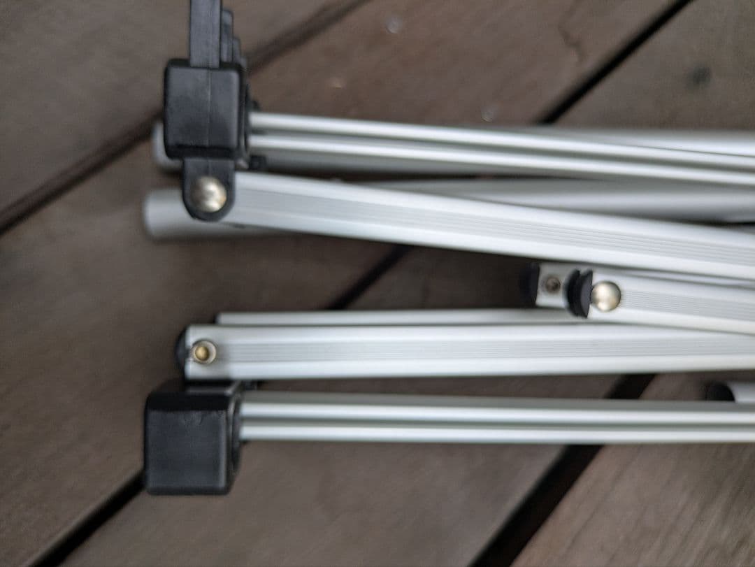 週末限定値下げ！Coleman コールマン　ナチュラルウッドロールテーブル90