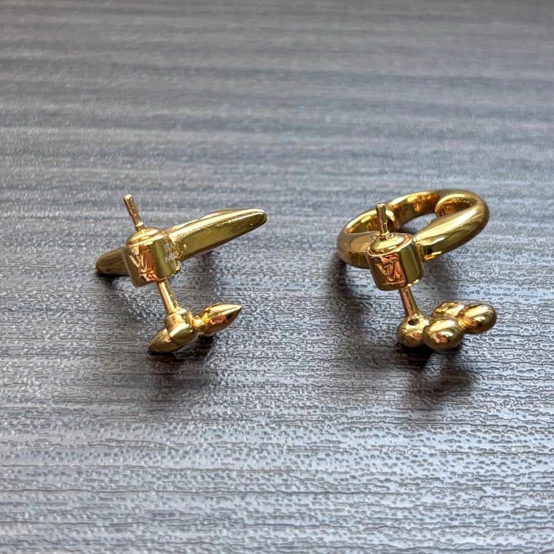 ルイヴィトン LV フラワーグラム ピアス