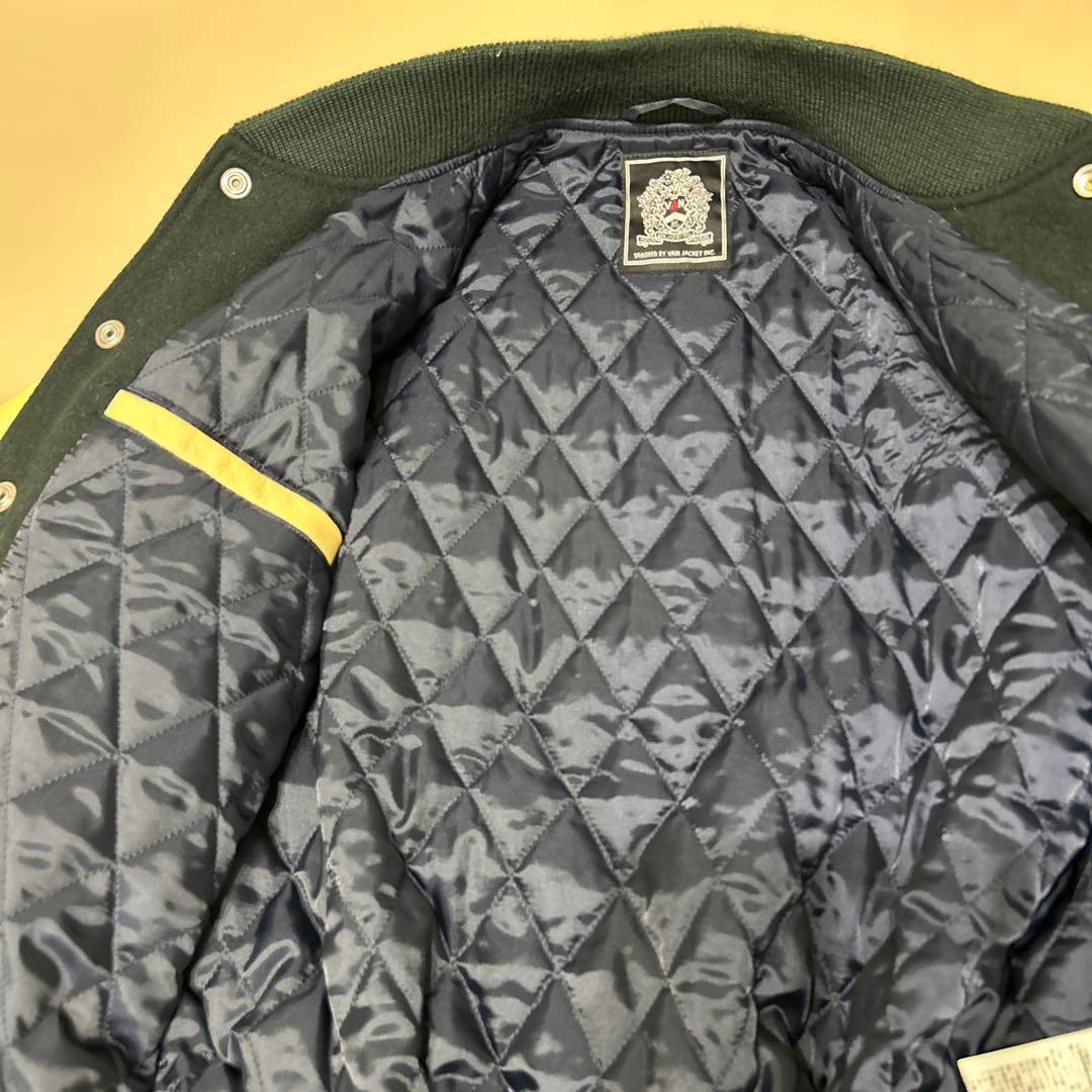 VAN JAC スタジャン ブラック・ベージュ