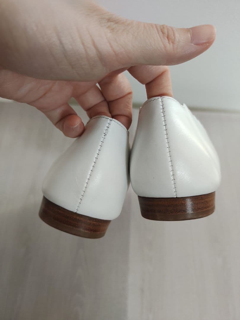 PELLICO ペリーコ　フラワーカットワークフラットパンプス　35サイズ