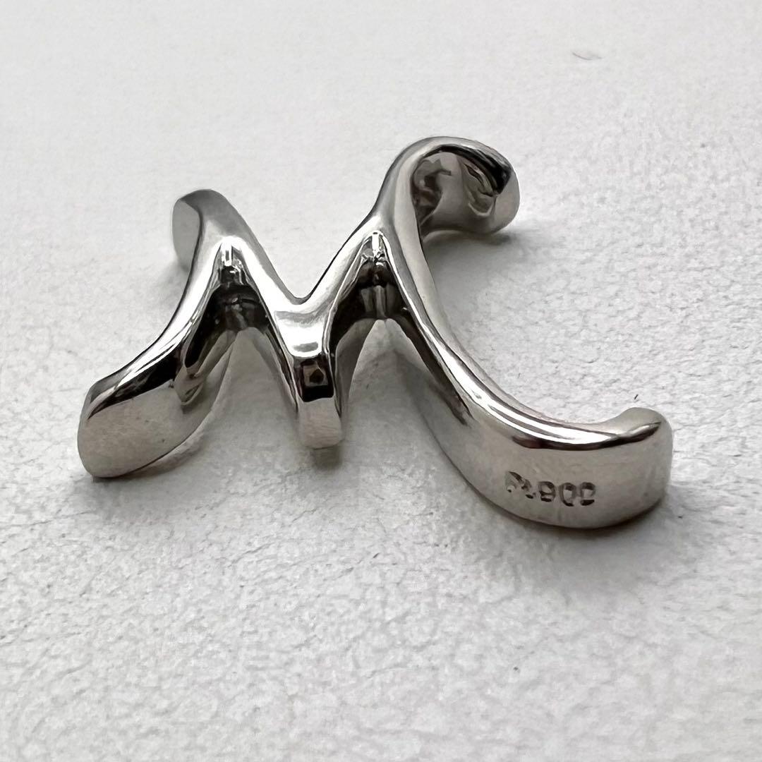 プラチナpt900 ペンダント　 Mデザイン　約12.5×11㎜　1.72 g