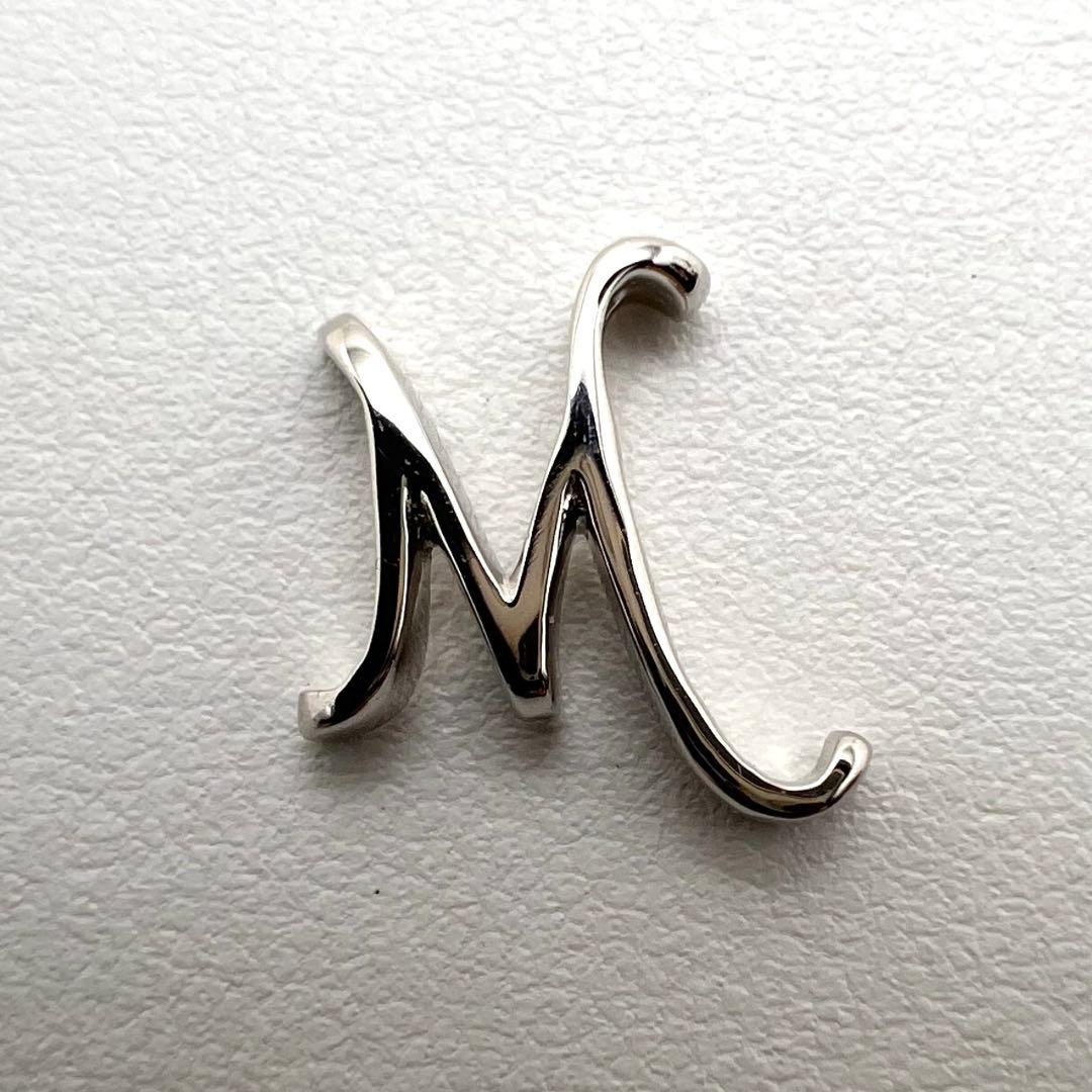 プラチナpt900 ペンダント　 Mデザイン　約12.5×11㎜　1.72 g