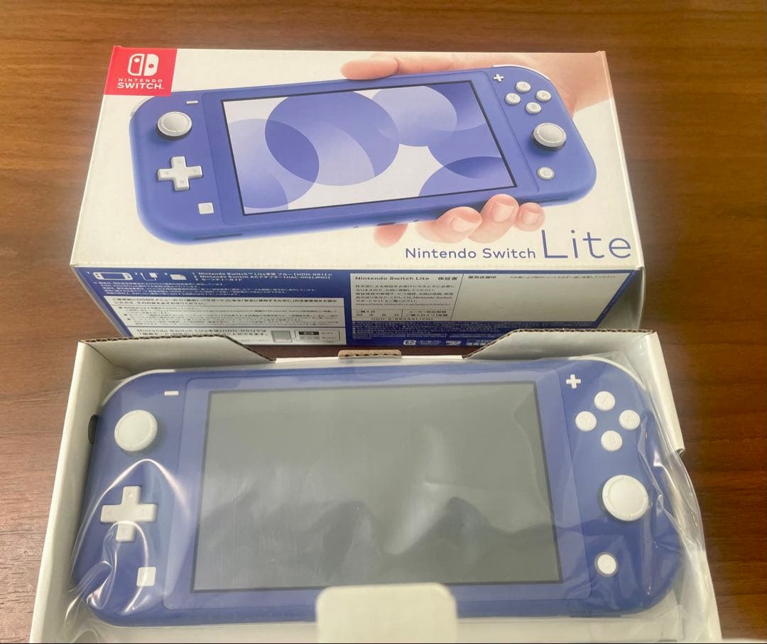 Nintendo Switch Lite スイッチライト本体　ブルー