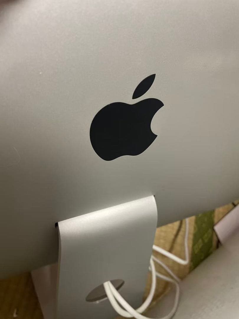 Macデスクトップ LED Cinema Display MC007J/A1316