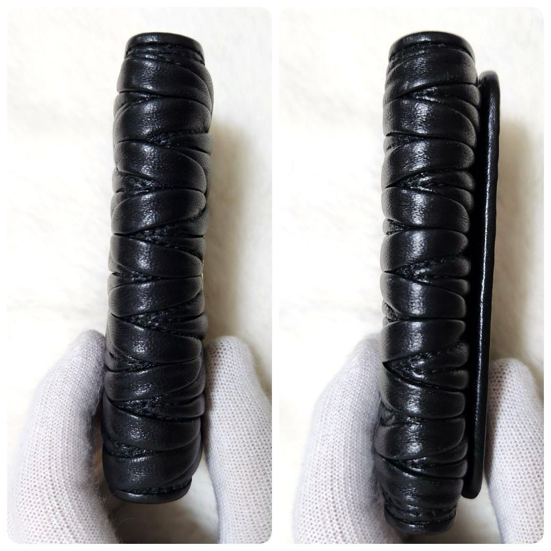 ✨ほぼ未使用　現行✨ミュウミュウ　キーケース　マトラッセ　RFID搭載　6連