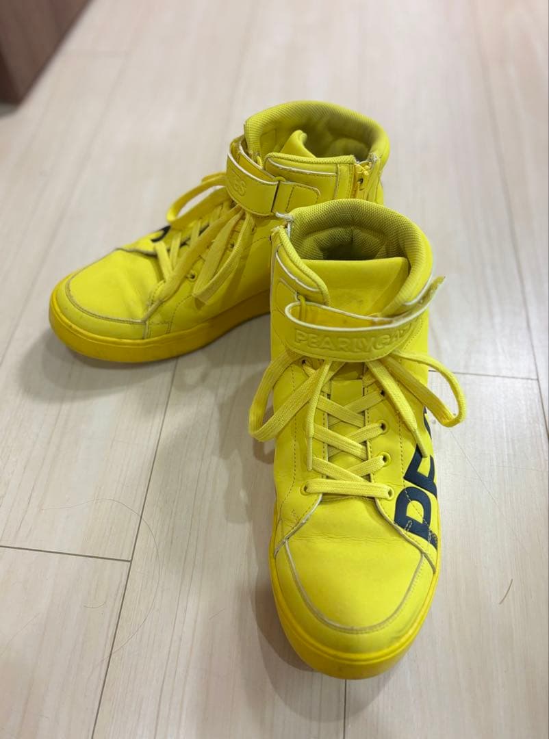 PEARLY GATES ハイカットスニーカー イエロー！