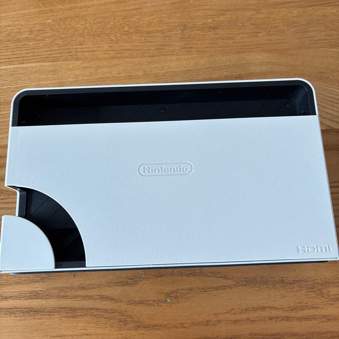 Nintendo Switch ホワイト 本体　有機EL