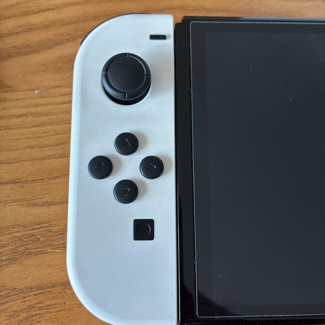 Nintendo Switch ホワイト 本体　有機EL