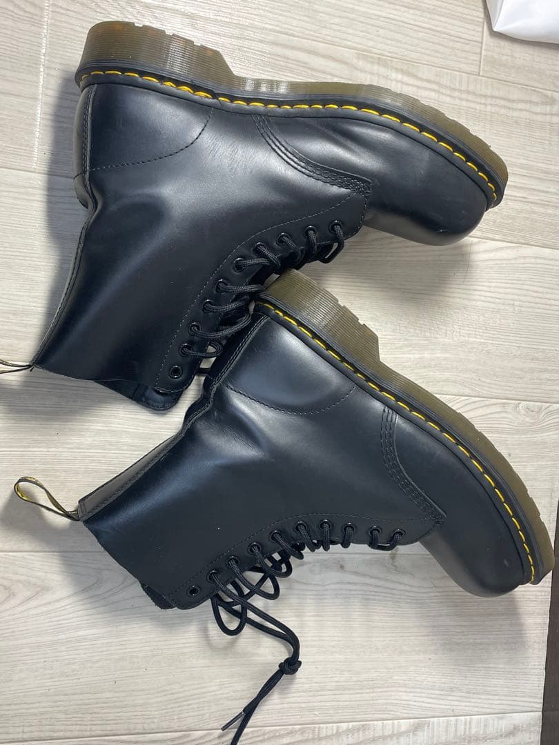 早い者勝ち　美品ドクターマーチン 10ホール ブーツ 1919 UK8