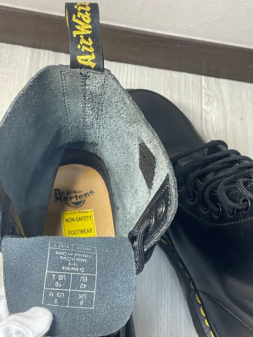 早い者勝ち　美品ドクターマーチン 10ホール ブーツ 1919 UK8