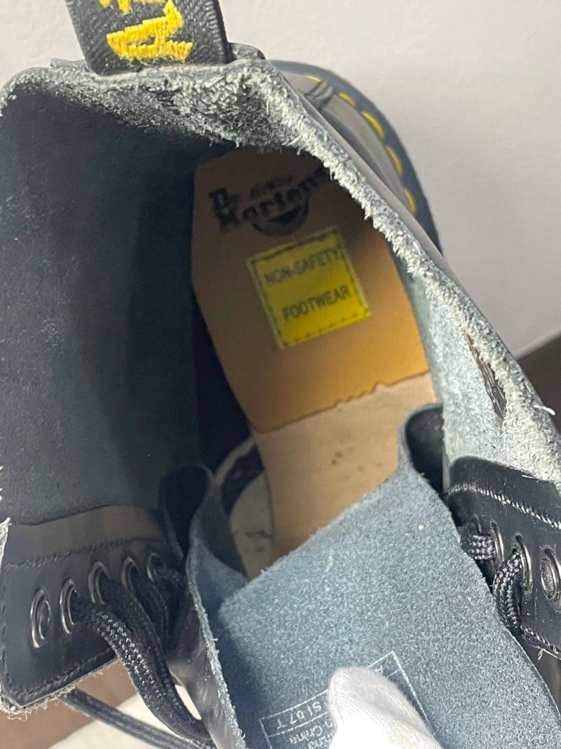 早い者勝ち　美品ドクターマーチン 10ホール ブーツ 1919 UK8